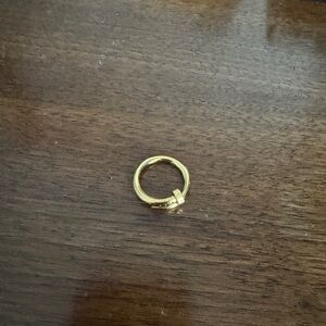 Amazon Gold Knot Accent Women's Ring